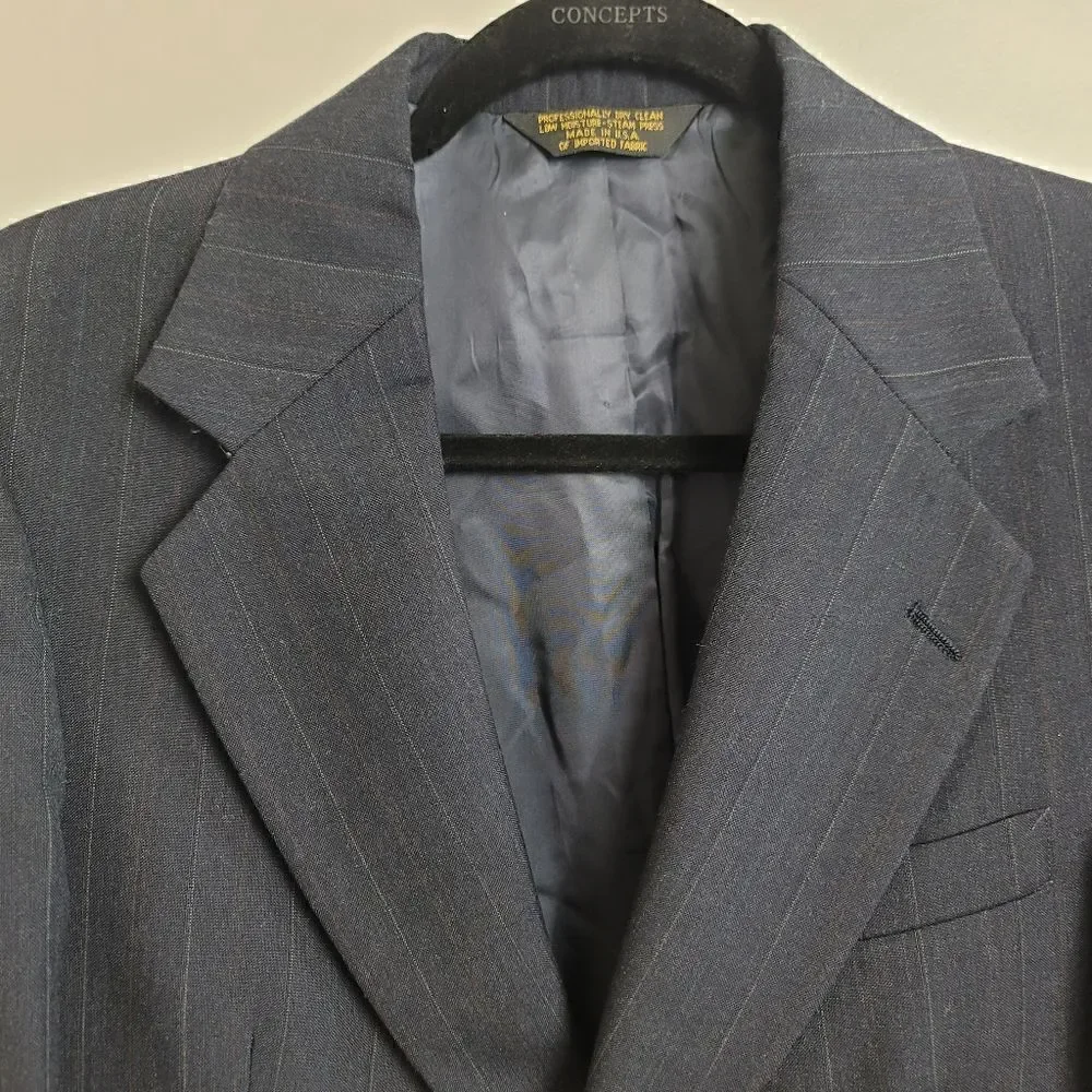 EMBASSY SQUARE 100% Wool Suit Jacket
